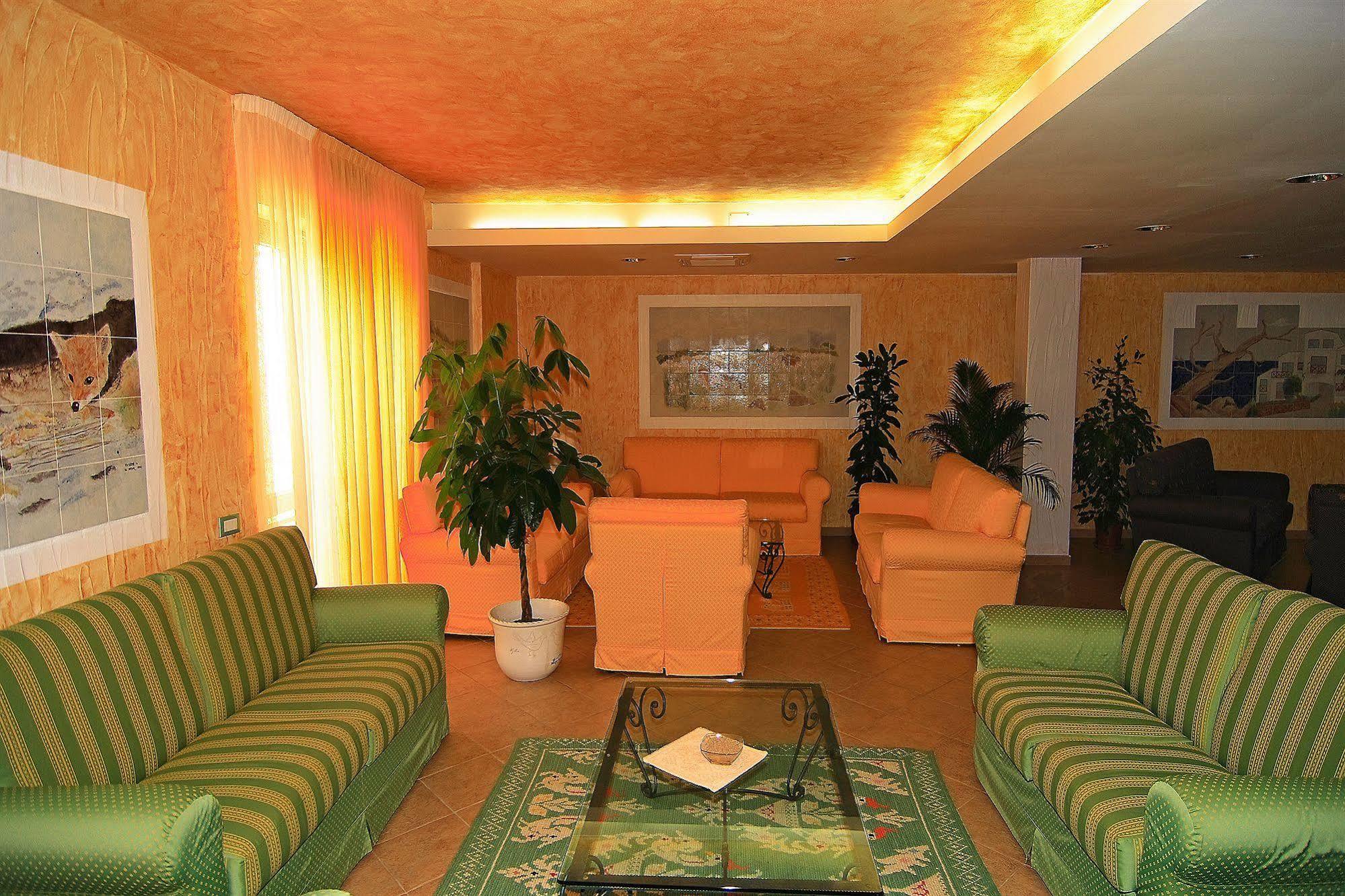 Borgo Saraceno Hotel-Residence Santa Teresa Gallura Exteriör bild