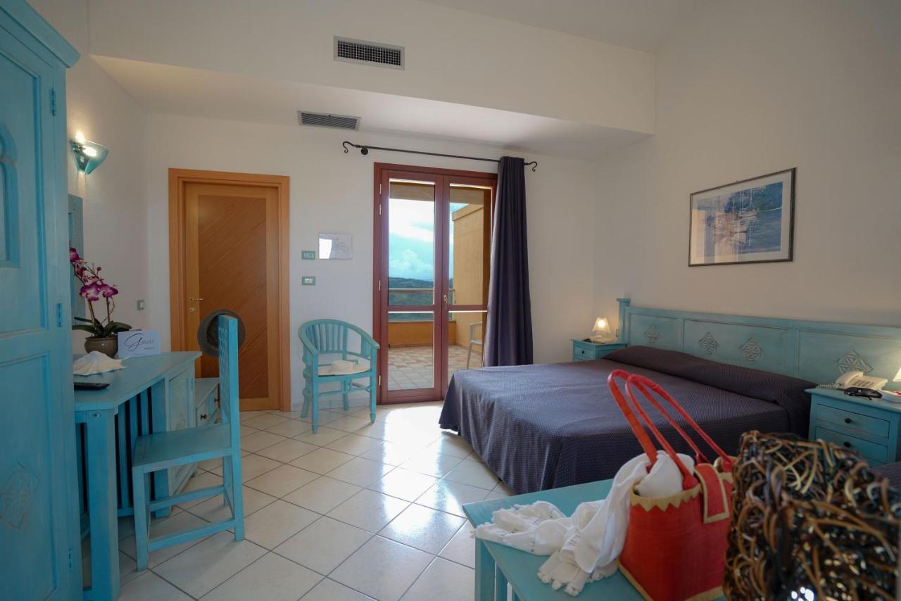 Borgo Saraceno Hotel-Residence Santa Teresa Gallura Exteriör bild