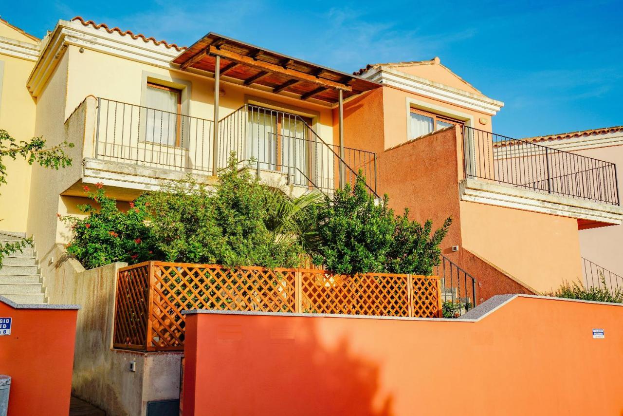 Borgo Saraceno Hotel-Residence Santa Teresa Gallura Exteriör bild